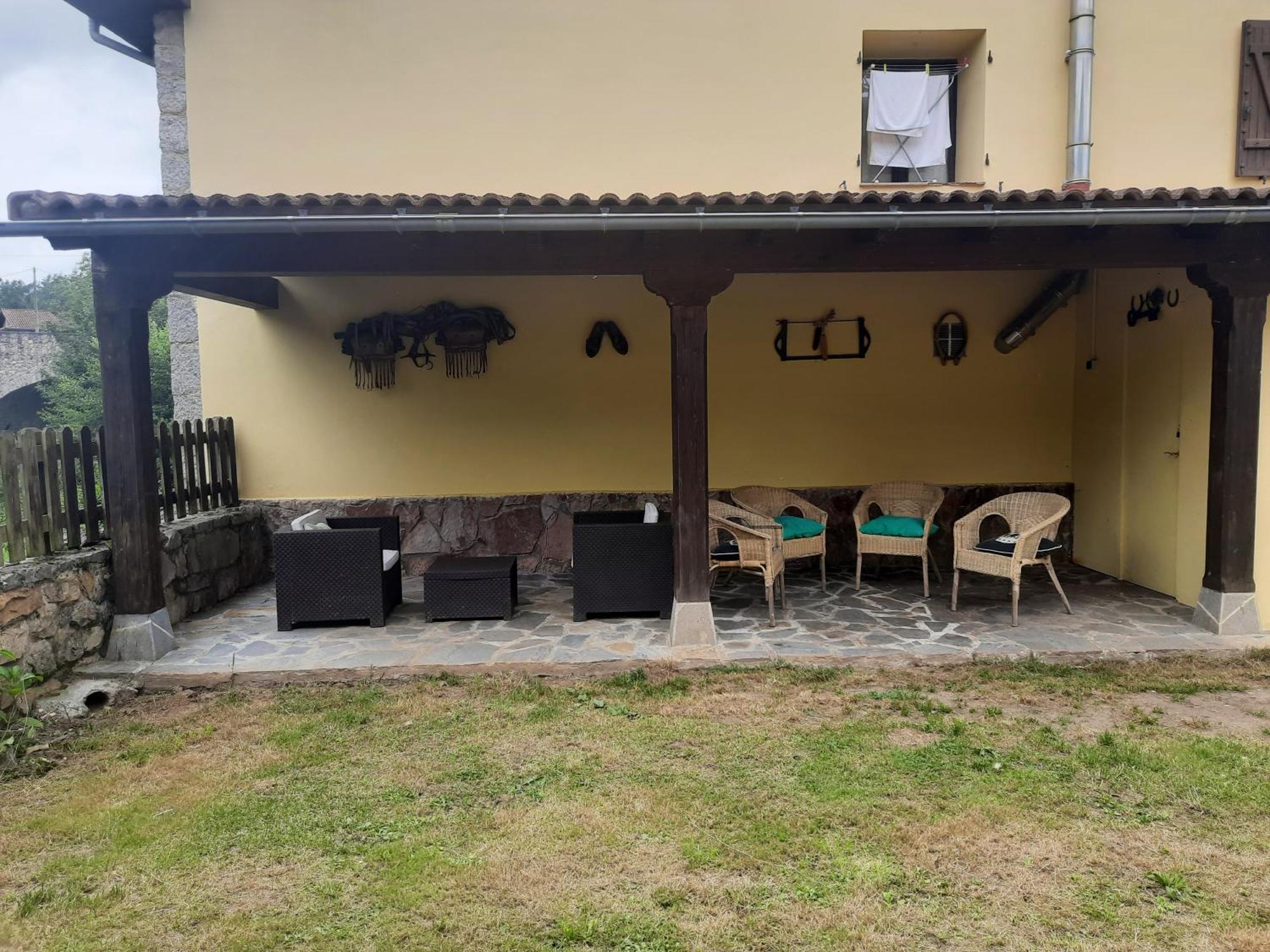 Apartamentos Rurales La Candaliega Onís Екстериор снимка